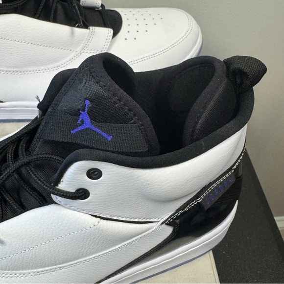 Nike Jordan Fadeaway Men's Sneakers AO1329-100 , size 14, black and white, NWOT - Picture 4 of 15